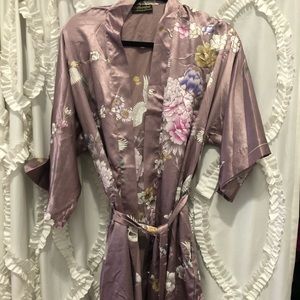 Short purple kimono robe